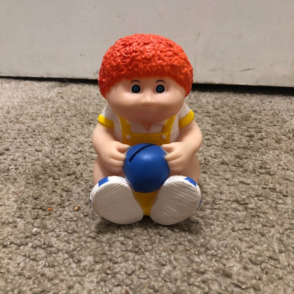 VTG 1983 Cabbage Patch Kids Piggy Bank Orange Hair Blue Eyes Plastic w/Plug - 6" - Picture 3 of 6